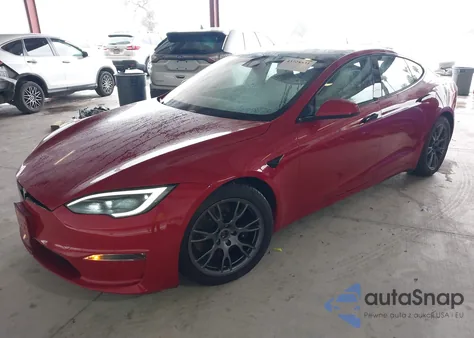 2022 Tesla Model S Dual Motor All-Wheel Drive z USA, uszkodzony, nr VIN 5YJSA1E53NF480236